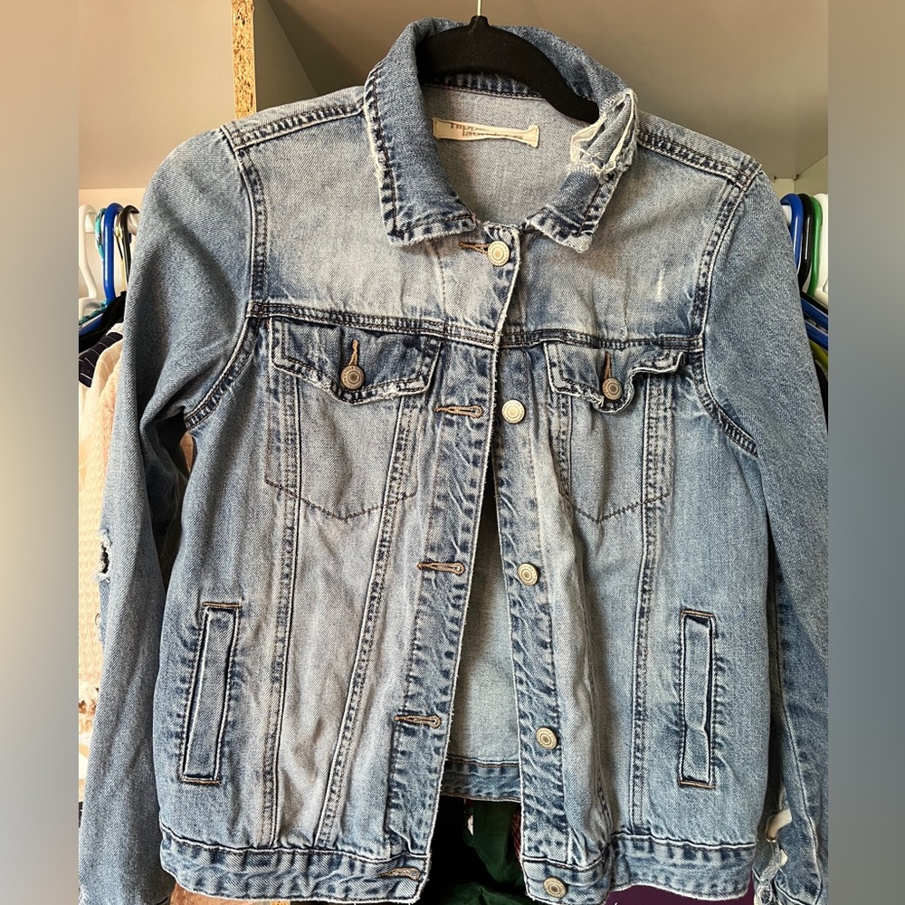 Hippy Laundry Distressed Jean Jacket | Lace up sleeves | small | lightweight